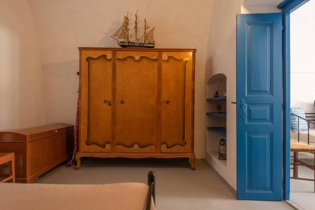 Easy Going Santorini House Apartment *